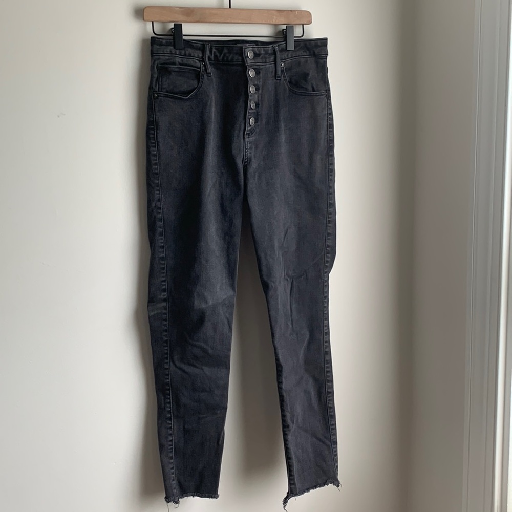 Abercrombie curve love grey skinny Jean with button up detail. High rise skinny